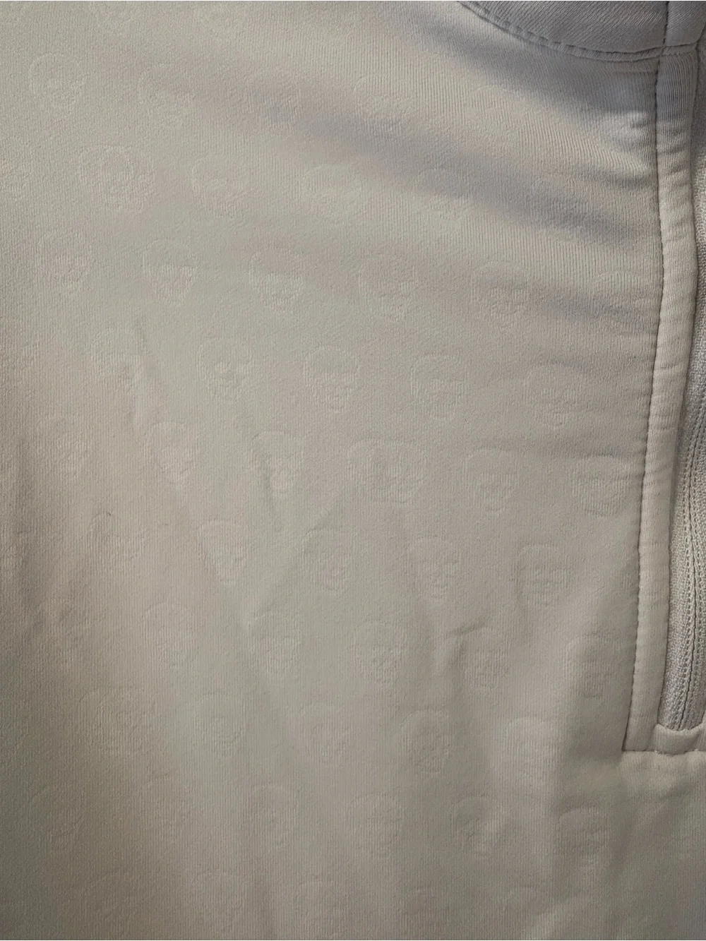 Peter Millar small flaw